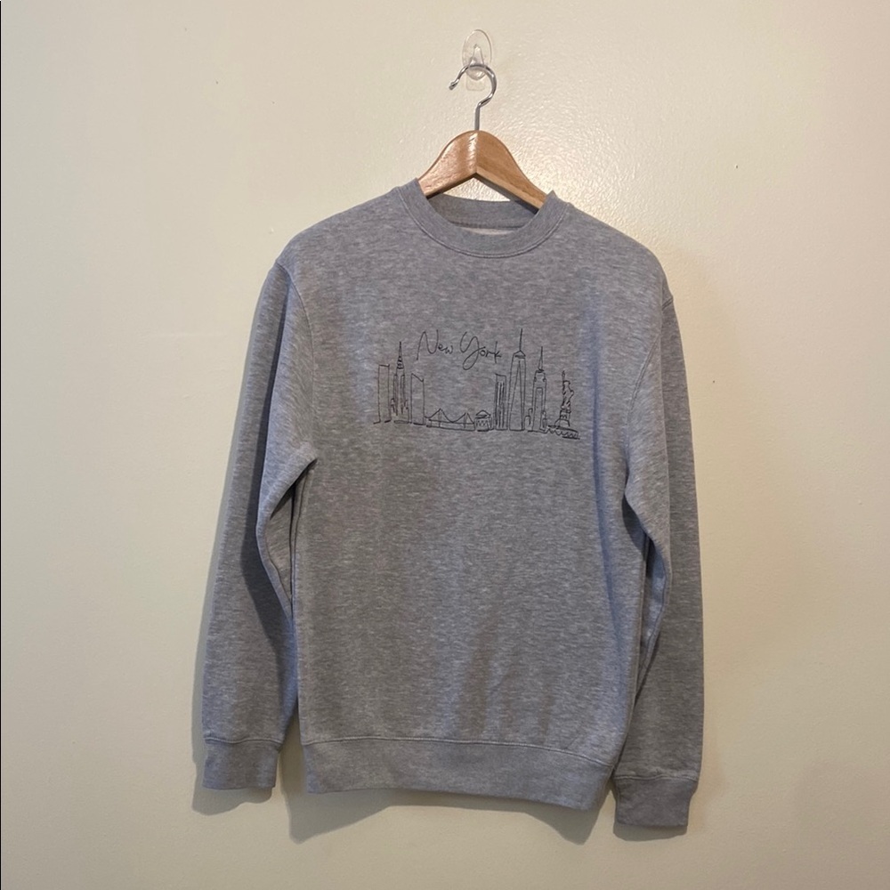 MIRE AND GRAND NEW YORK GRAY SWEATER. Unisex model . Size S